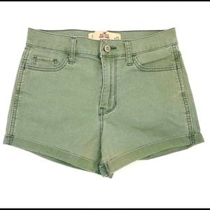 Hollister High Rise Shorties 1 w25 olive green
